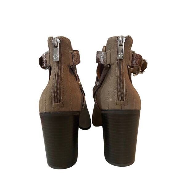 Arturo Chiang Bootie Peep Toe Upper Leather Snake Pattern Brown Taupe Size 9.5 - Picture 6 of 10